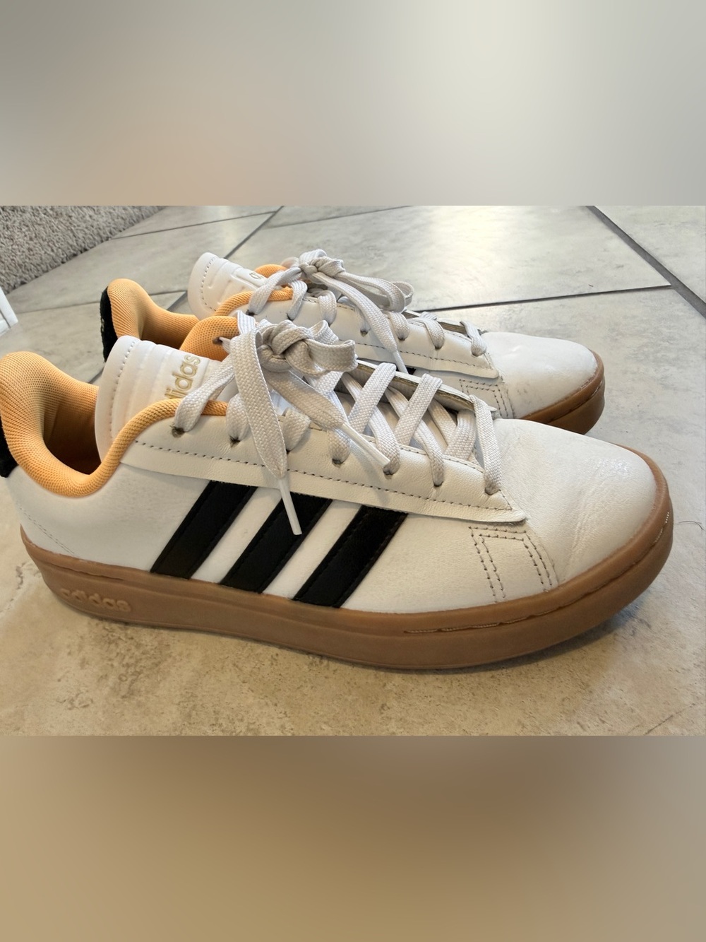 adidas White Sneakers with Black Stripes and Gum Sole
